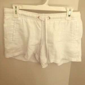 White Linen Lily Pulitzer shorts